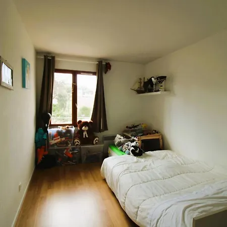 Carbau Maisonnette Pour 8 Personnes Dans Privee Avec Piscine A Apartment