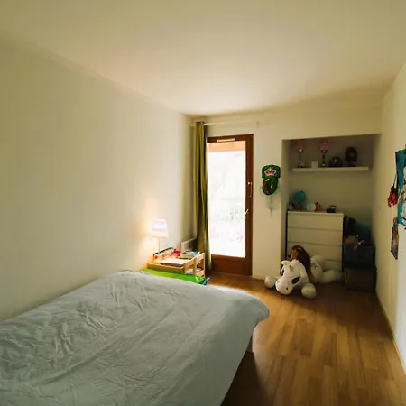 Carbau Maisonnette Pour 8 Personnes Dans Privee Avec Piscine A דירה