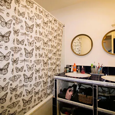 Carbau Maisonnette Pour 8 Personnes Dans Privee Avec Piscine A קרקראן