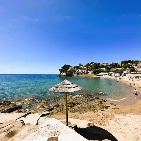 Carbau Maisonnette Pour 8 Personnes Dans Privee Avec Piscine A דירה